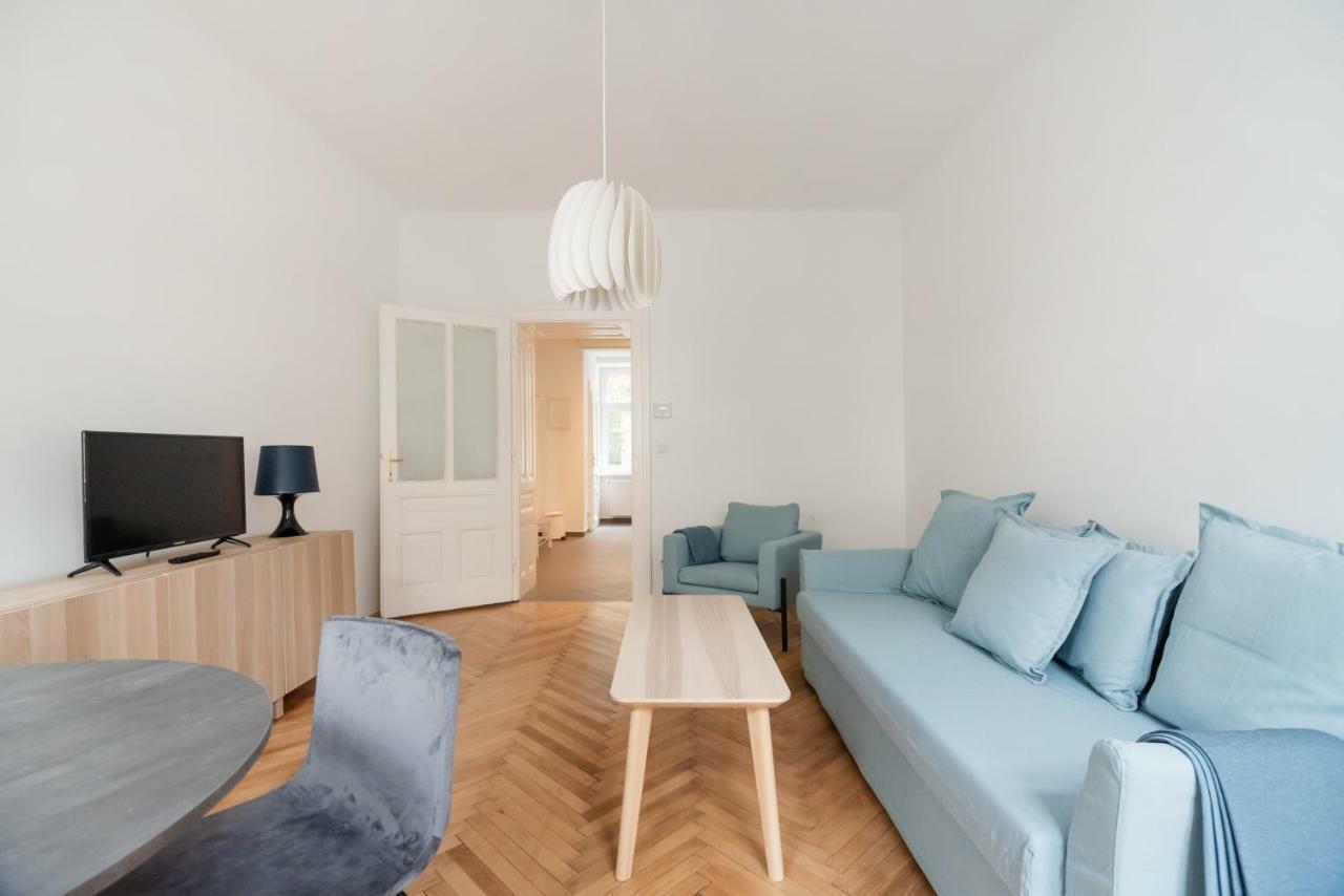 Universum 2 Apartment Wien